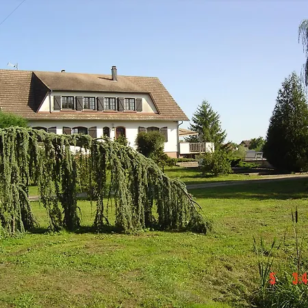 Les Marmottes Apartment *